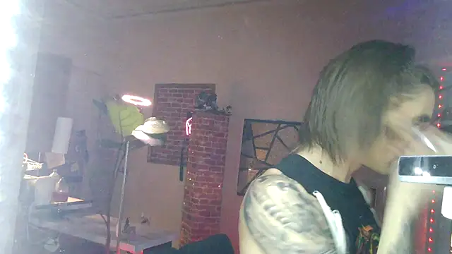 GoldenRishn Webbikameraesitys