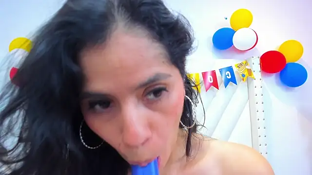 Paulynavera's Live XXX Chat