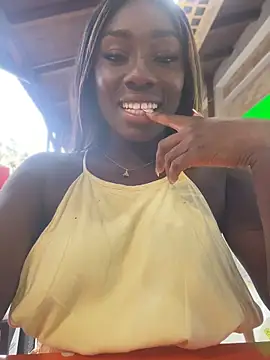 Chat XXX ao vivo de ZarahFerreira