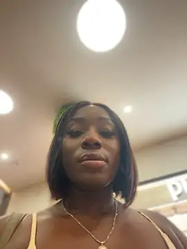 ZarahFerreira Chat XXX in diretta