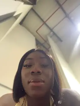 Chat XXX ao vivo de ZarahFerreira