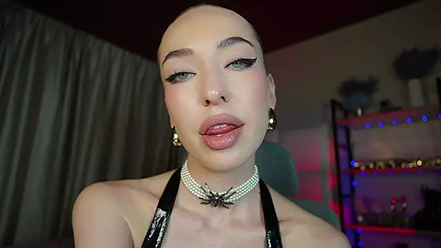 Chat XXX en directo de supreme_dominatrix