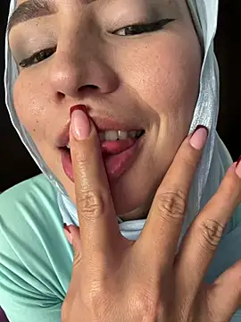 Darsha_Khemu 在線直播表演