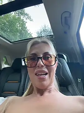 LisaMurr webkamerás műsora