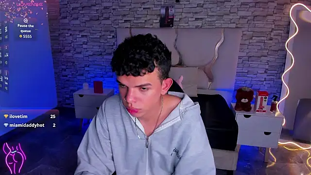 keahi_tay webkamerás műsora