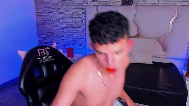 keahi_tay Webcam-Show