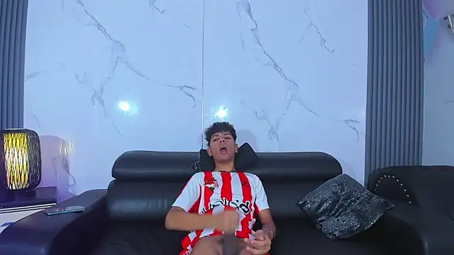 Spicy_guys Webcam Show