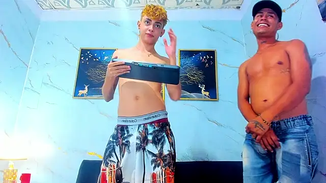 Spicy_guys Webcam show