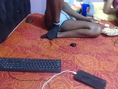Azwo152333のウェブカメラショー