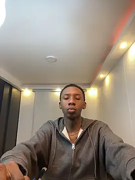 milo018 Webcam-Show