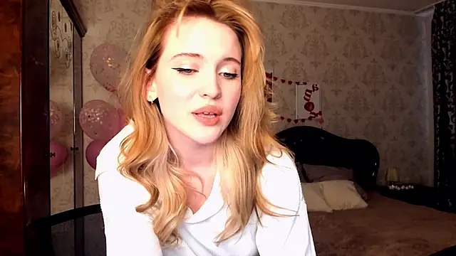 CarryParker's Live Chat Room