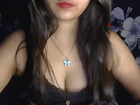 sassy_slut_69's Webcam Show