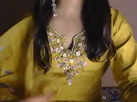 sassy_slut_69's Webcam Show