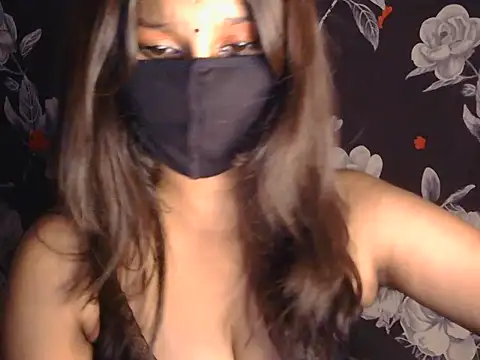 sassy_slut_69's Webcam Show