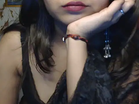 sassy_slut_69's Webcam Show