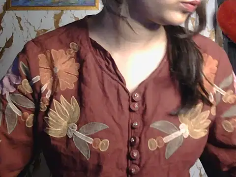 sassy_slut_69 – webcam-show
