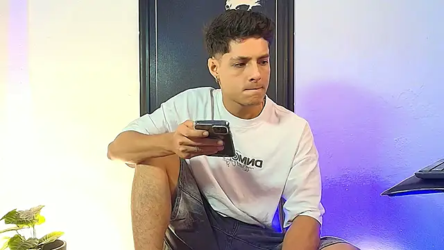 Show de Eliassalvatore_ na webcam
