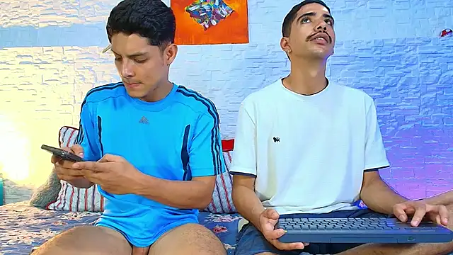 Eliassalvatore_ Show in webcam