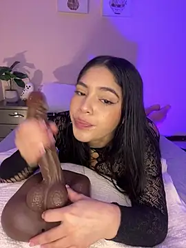 Chat XXX en directo de haily_babe