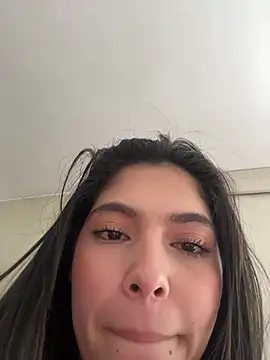 Chat +18 de haily_babe ao vivo