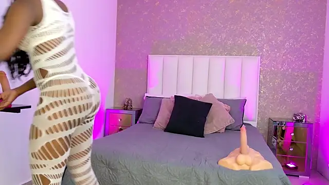 Chatroom XXX en direct de AmyRider_