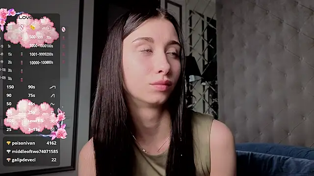 MiguelinaRasmuson's Live XXX Chat