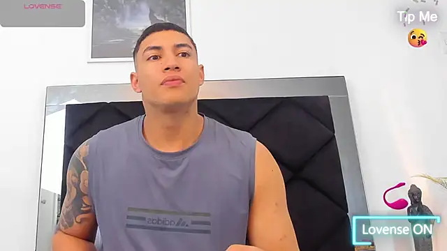 juank_adamx 网络视讯表演