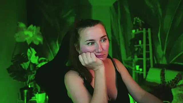 Chat +18 de Golden_Dragon ao vivo