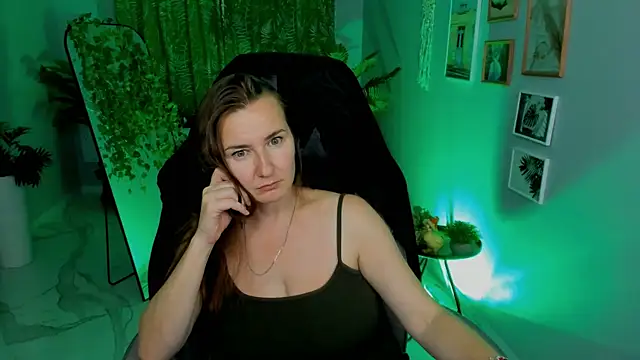 Golden_Dragon's Live XXX Chat