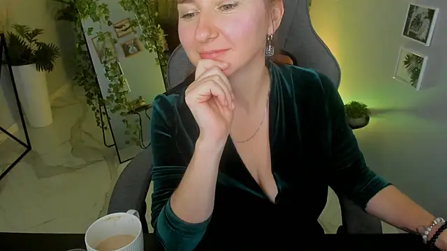 Golden_Dragonn Live XXX chat