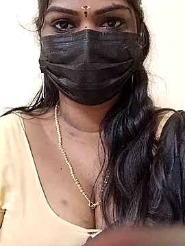 Онлайн чат Navya-Reddy