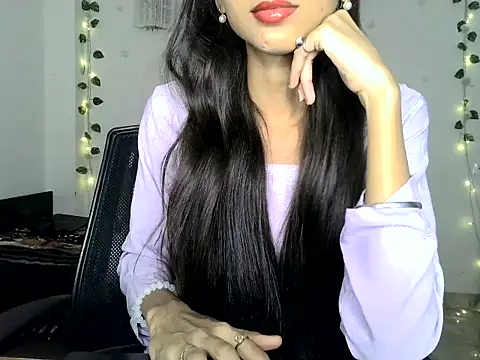 SIKSHA_SINGH Pertunjukan Webcam