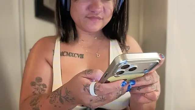 yourvibedealer's Webcam Show
