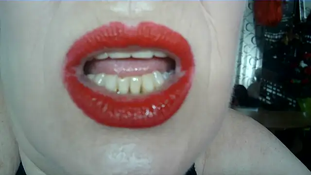 SWEET--Nika's Webcam Show