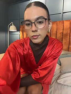 Luxa_Velvet's Webcam Show
