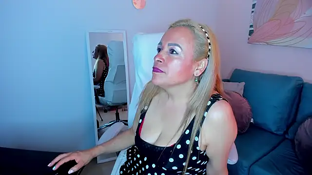 Chat XXX en directo de Ivonne_4
