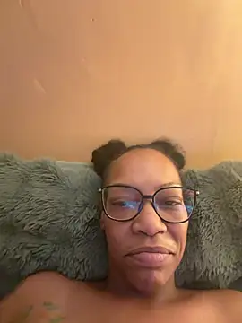 caramelkissss' Live XXX Chat