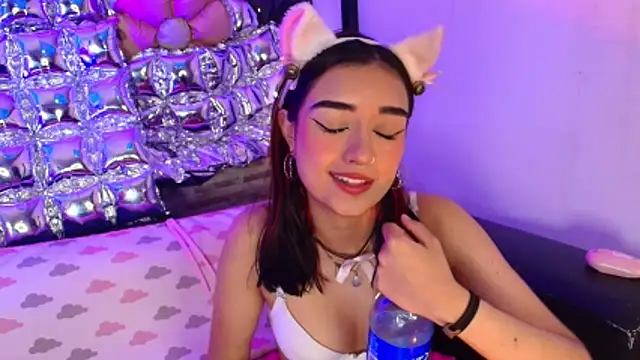 Živý XXX chat lala_cherry