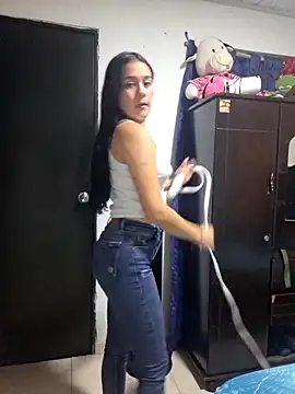 Chat +18 de AlessiaKnox ao vivo