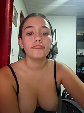 AlessiaKnox's Live XXX Chat