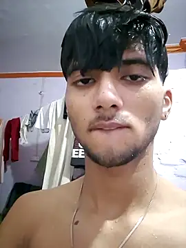 Show modela peanutbutteater na web-kameri