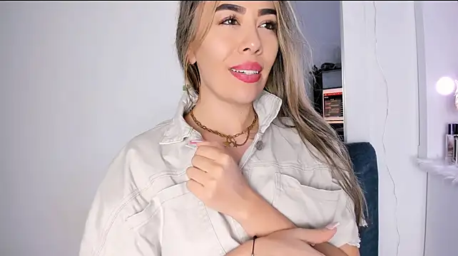 Ariana-Cobos' Live XXX Chat