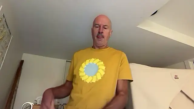 Guy__Grey Pertunjukan Webcam