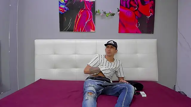 عرض كام ahsly78Bryan