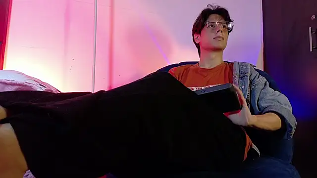 lui_x_dust Show Webcam