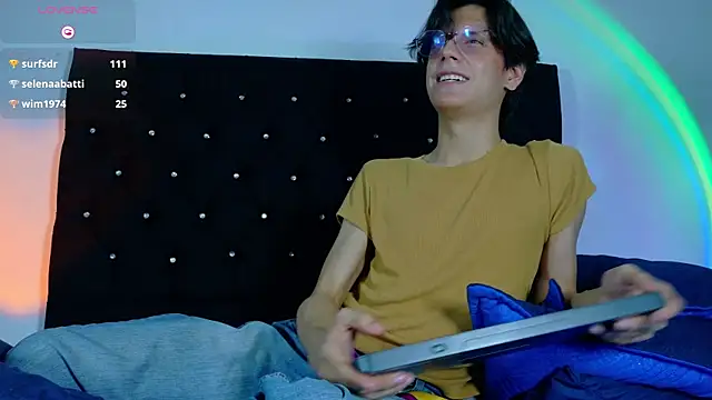 lui_x_dust Show Webcam