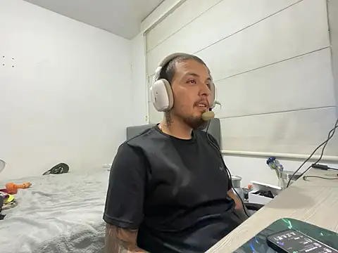 Maximo_Garcia17 webcam show