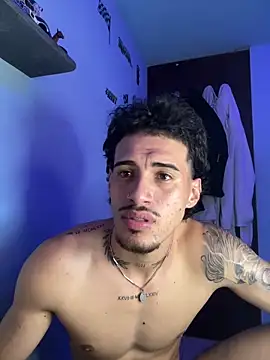 TOMAS_CONOR Show in webcam