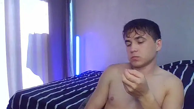 Denis_sport's Webcam Show