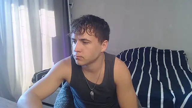 הופעת וובקאם של Denis_sport